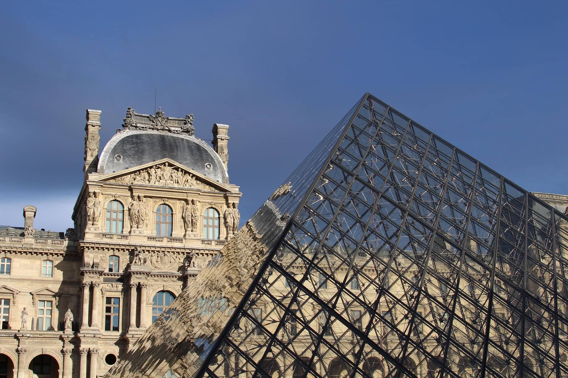 Louvre Museum Timed Entry Ticket with Audio Guide